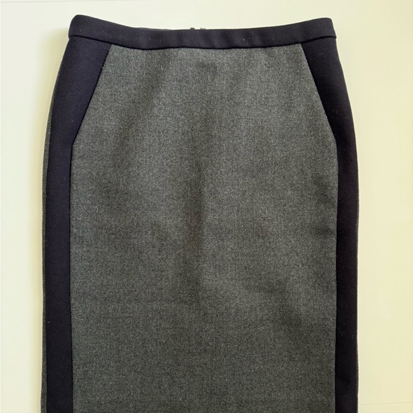 J. Crew “No. 2 Pencil” Wool Pencil Skirt, Size 4 - Picture 1 of 6